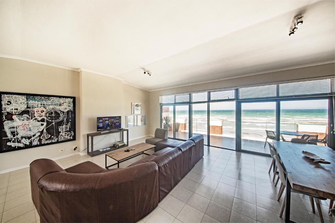 Surferscorner Self Catering Apartments Мюзенберг Екстериор снимка