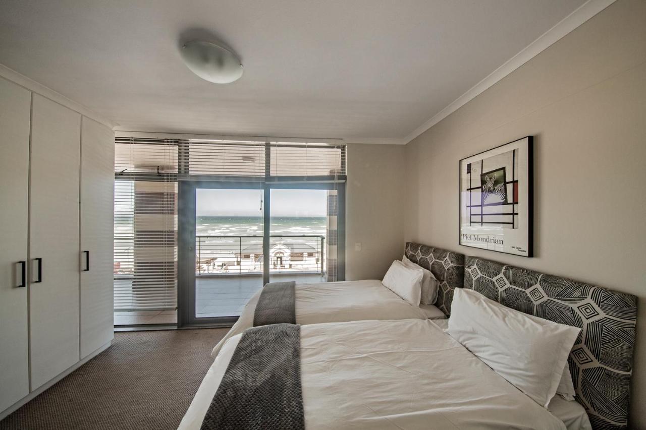 Surferscorner Self Catering Apartments Мюзенберг Екстериор снимка