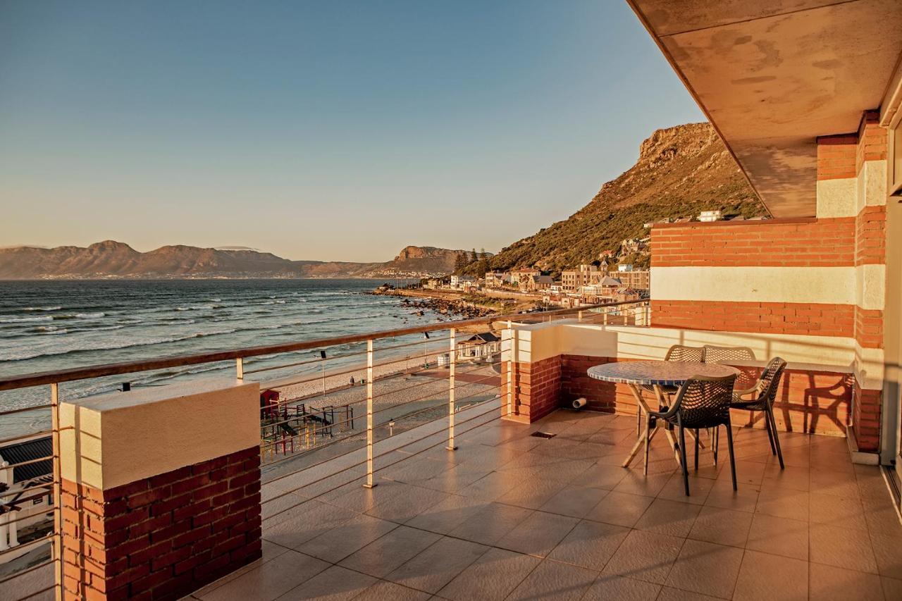 Surferscorner Self Catering Apartments Мюзенберг Екстериор снимка