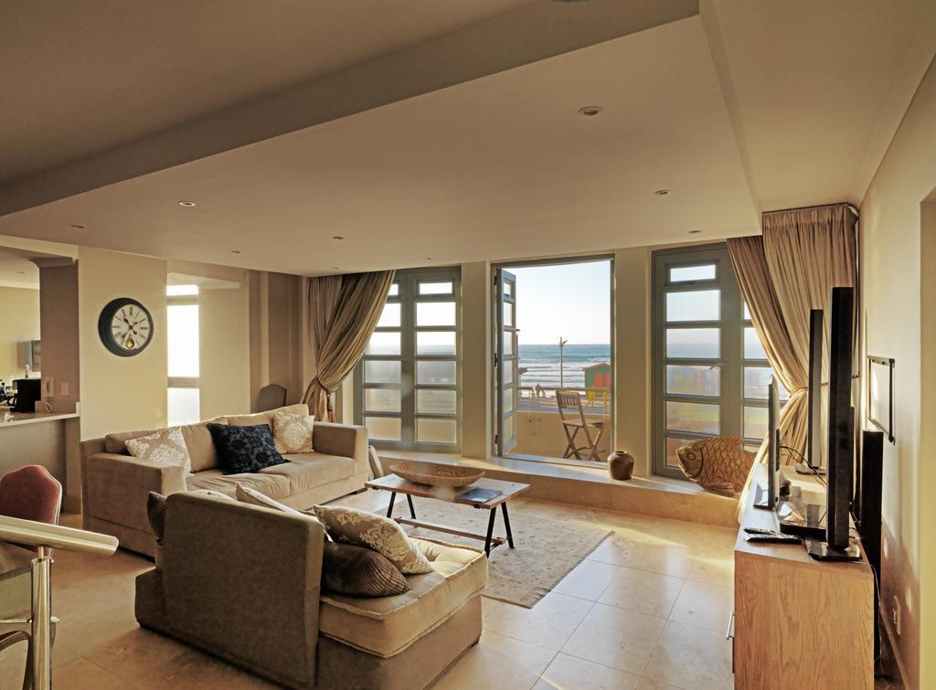 Surferscorner Self Catering Apartments Мюзенберг Екстериор снимка