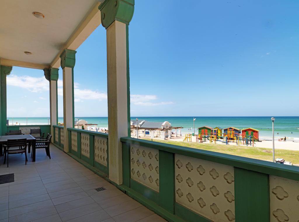 Surferscorner Self Catering Apartments Мюзенберг Екстериор снимка
